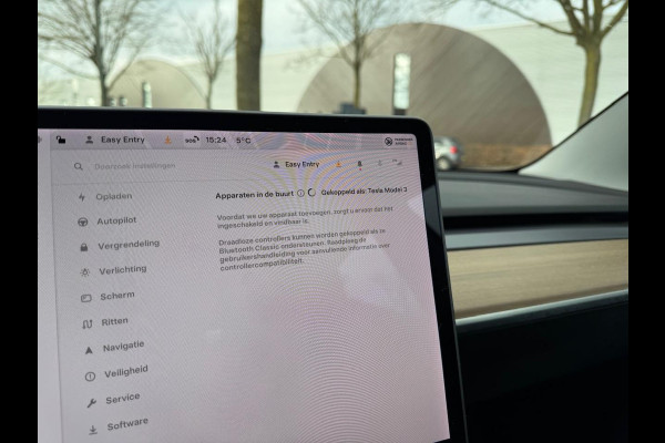 Tesla Model 3 Standard RWD Plus 60 kWh AUTOPILOT| STOELVERWARMING | RIJKLAAPRIJS INCL. 12 MAANDEN BOVAG GARANTIE |