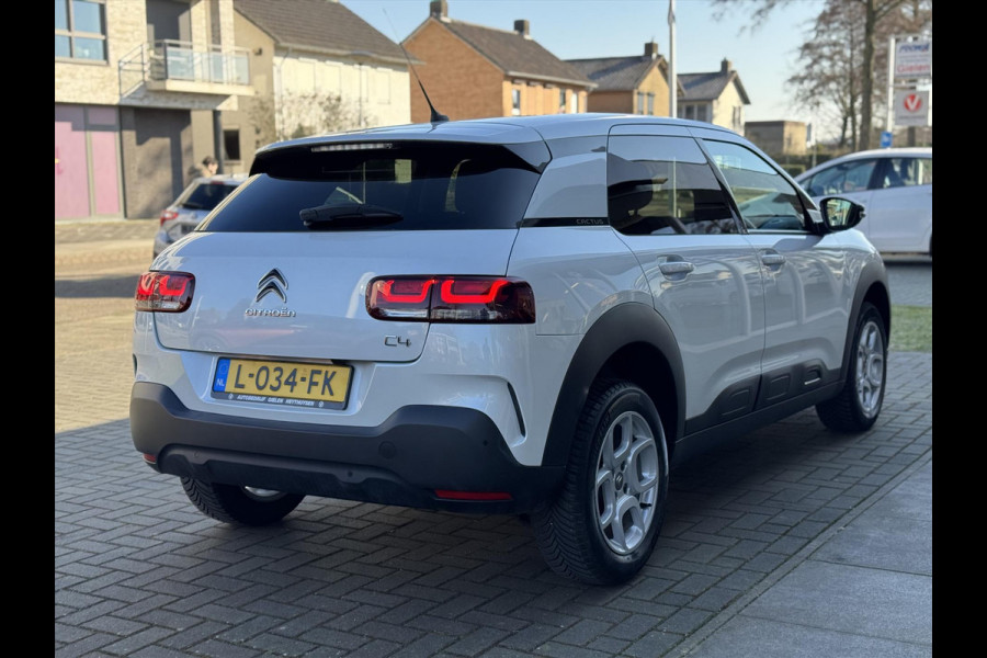 Citroën C4 Cactus 1.2 PureTech Shine | Navigatie, Parkeercamera, Cruise control, Apple CarPlay/Android auto, 16 inch