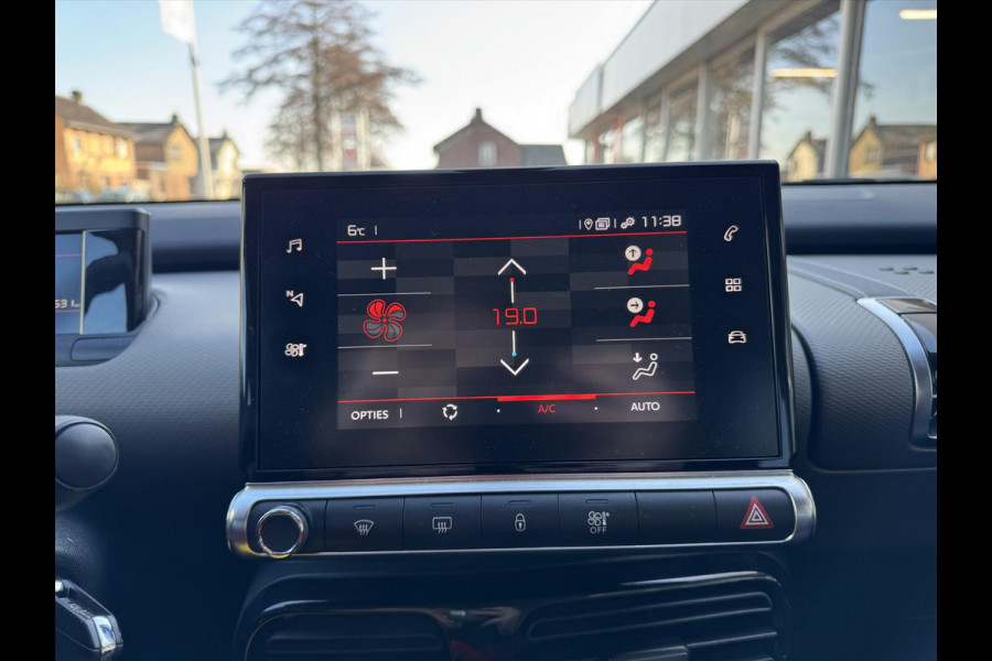 Citroën C4 Cactus 1.2 PureTech Shine | Navigatie, Parkeercamera, Cruise control, Apple CarPlay/Android auto, 16 inch