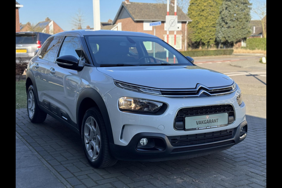 Citroën C4 Cactus 1.2 PureTech Shine | Navigatie, Parkeercamera, Cruise control, Apple CarPlay/Android auto, 16 inch