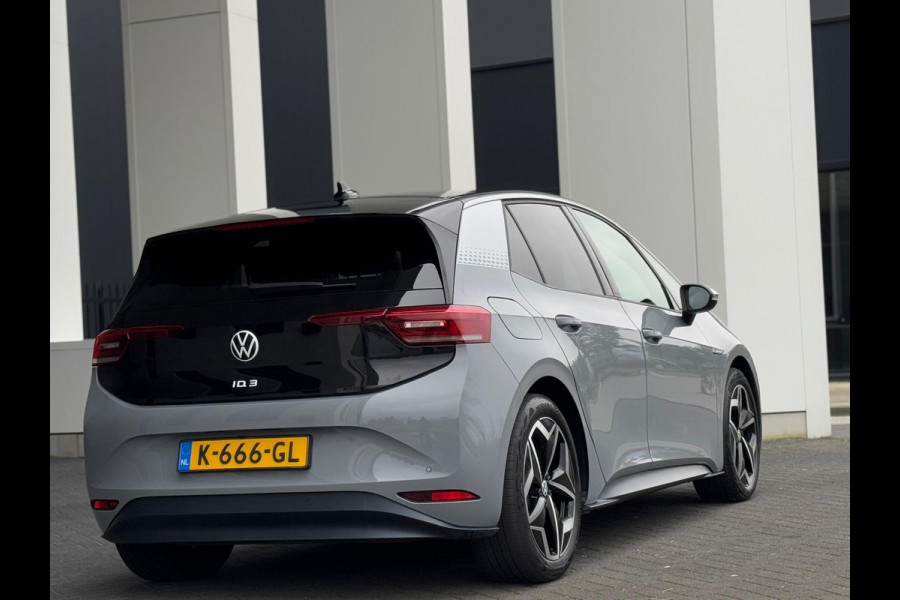 Volkswagen ID.3 First Plus 58 kWh, eerste eigenaar, trekhaak, achteruitrijcamera, NL auto met nationale auto pas