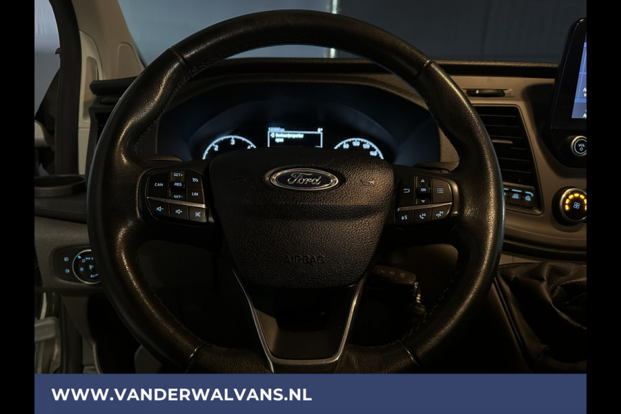 Ford Transit Custom 2.0 TDCI 131pk L1H1 Euro6 Airco | Camera | LED | Cruisecontrol | Apple Carplay Android Auto, 2500kg Trekhaak, Parkeersensoren, Stoelverwarming, Verwarmde voorruit, Bijrijdersbank