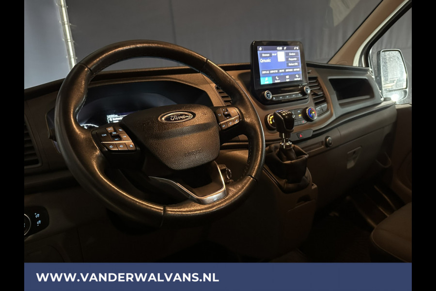 Ford Transit Custom 2.0 TDCI 131pk L1H1 Euro6 Airco | Camera | LED | Cruisecontrol | Apple Carplay Android Auto, 2500kg Trekhaak, Parkeersensoren, Stoelverwarming, Verwarmde voorruit, Bijrijdersbank