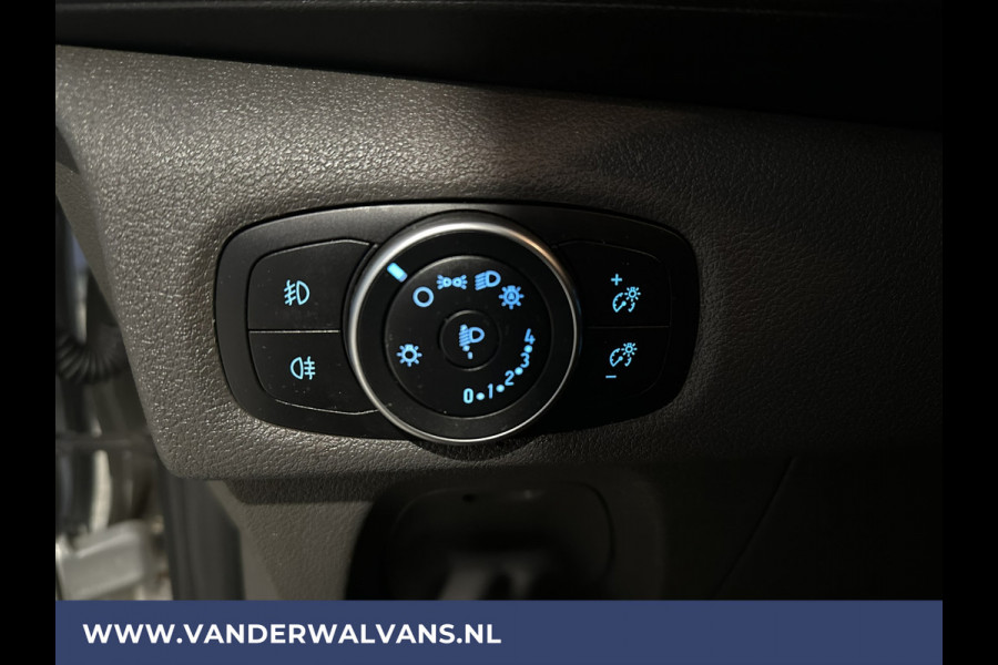 Ford Transit Custom 2.0 TDCI 131pk L1H1 Euro6 Airco | Camera | LED | Cruisecontrol | Apple Carplay Android Auto, 2500kg Trekhaak, Parkeersensoren, Stoelverwarming, Verwarmde voorruit, Bijrijdersbank