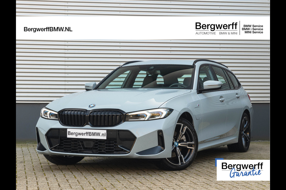 BMW 3 Serie Touring 330e M-Sport - ACC - Hifi - Adaptive LED - Stuurwiel verwarmd - Camera