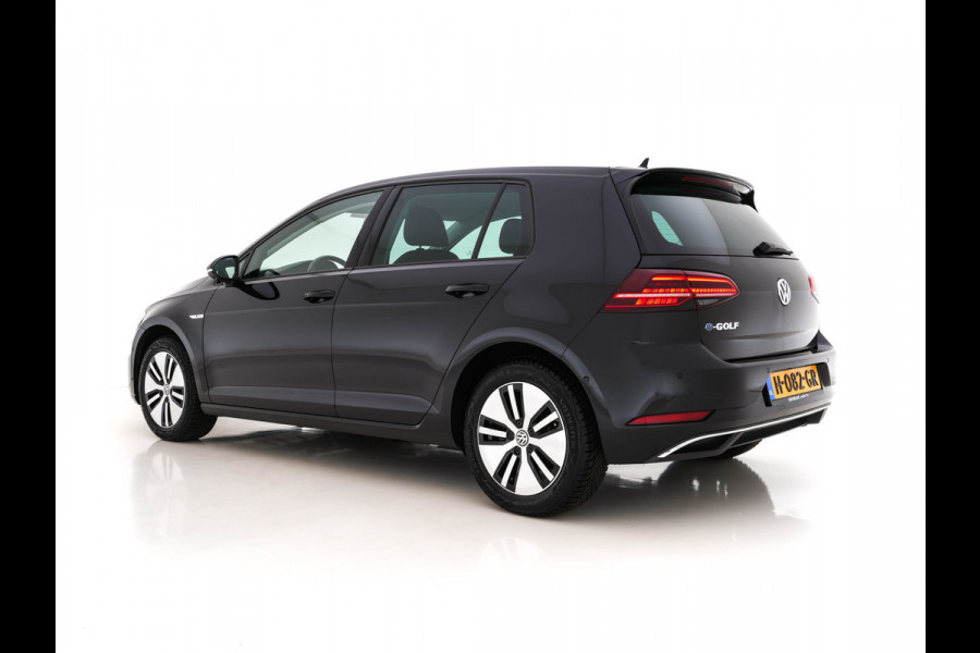 Volkswagen e-Golf Aut. *VIENNA-FULL-LEATHER | HEAT-PUMP | ADAPTIVE-CRUISE | FULL-LED | HEATED-SEATS | BLIS | DIGI-COCKPIT | NAVI-FULLMAP | SPORT-SEATS | CCS-FASTLOADER | KEYLESS | DAB+ | ECC | AMBIENT-LIGHT |