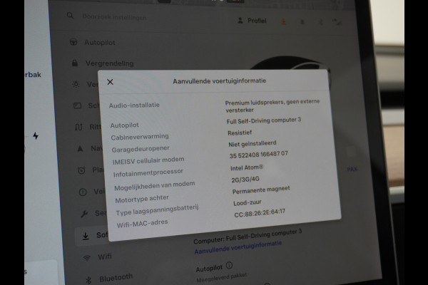 Tesla Model 3 SR+60kWh 326PK AutoPilot FSD-v.b Leer PanoDak Adaptive cruise Premium-Luidsprekers Telefoon-Sleutel 18" Camera's Elektr.-Stuur+S Ecc Navigatiesysteem full map LED-a+v Comfortstoel(en) ACC Dual-ECC DAB Voorverwarmen interieur via App Keyless via Telefoonsleutel One-Pedal-Drive Orig. nlse auto