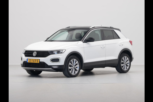 Volkswagen T-Roc 1.0 TSI Style Navigatie Stoelverwarming Pdc Side Assist 343