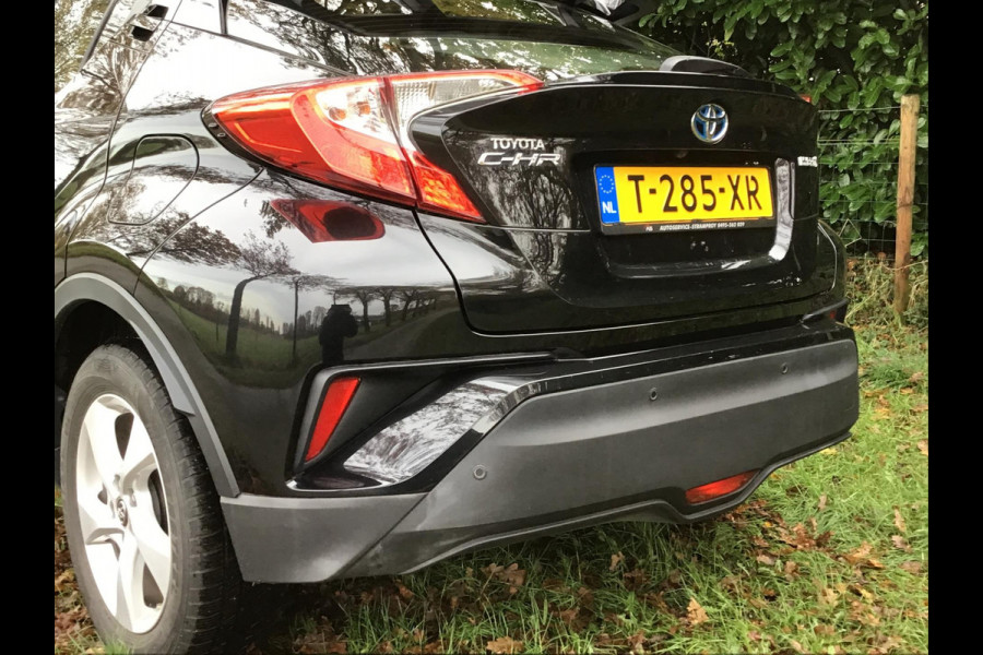 Toyota C-HR 1.8 Hybrid Dynamic, 1e eigenaar, dealeronderhouden, topstaat met 2 jaar APK