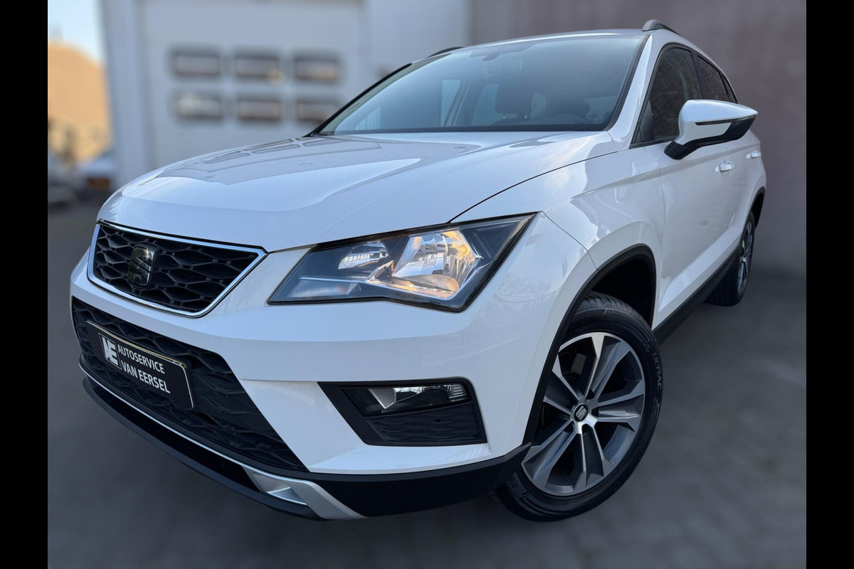 Seat Ateca 1.0 EcoTSI Style TREKHAAK / CAMERA / CARPLAY / NAVI / CRUISE / LMV / NL AUTO / PDC / INKLAPB SPIEGELS / ECC