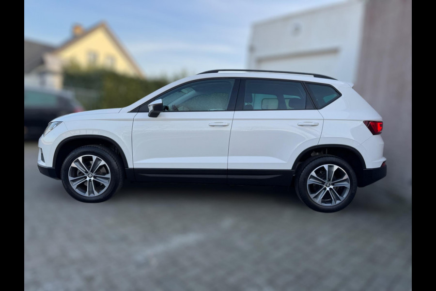 Seat Ateca 1.0 EcoTSI Style TREKHAAK / CAMERA / CARPLAY / NAVI / CRUISE / LMV / NL AUTO / PDC / INKLAPB SPIEGELS / ECC