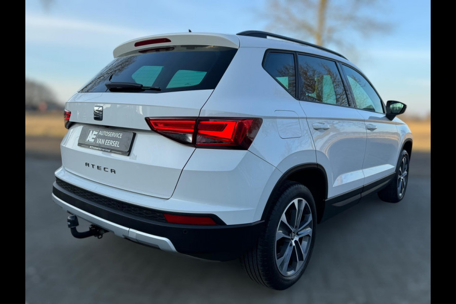 Seat Ateca 1.0 EcoTSI Style TREKHAAK / CAMERA / CARPLAY / NAVI / CRUISE / LMV / NL AUTO / PDC / INKLAPB SPIEGELS / ECC