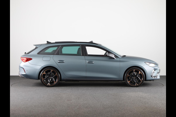 CUPRA Leon Sportstourer 1.5 TSI e-Hybrid 272pk VZ Performance | Panoramadak | 19 inch | Senheisser | 133 km range