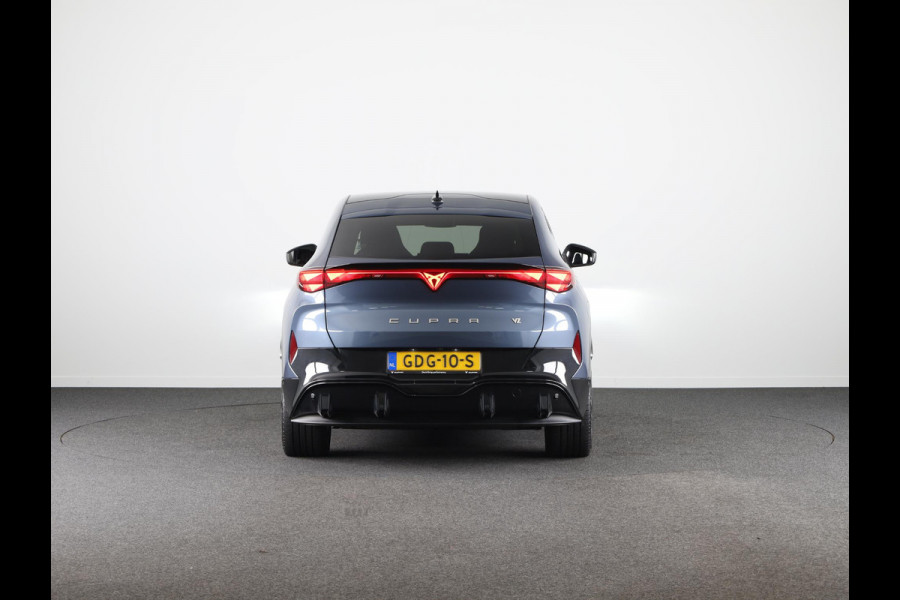 CUPRA Tavascan VZ Adrenaline 82 kWh 340PK | AWD | Head-Up Display | Panoramadak | Elektrisch verstelbare stoelen met geheugenfunctie |