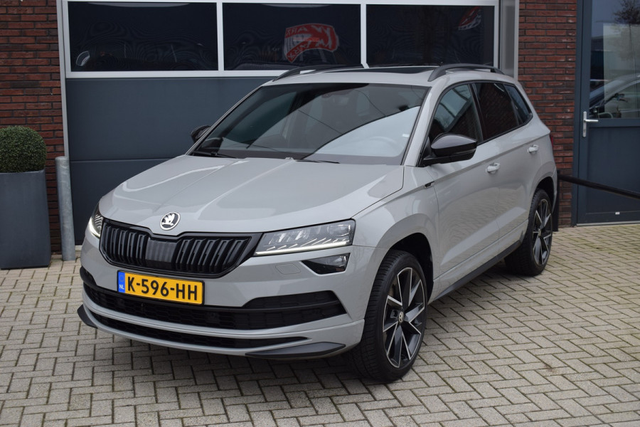 Škoda Karoq 1.5 TSI 150pk DSG Sportline | Panoramadak | Camera