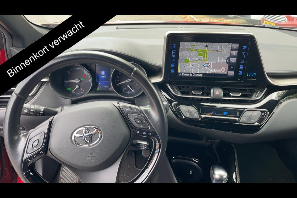 Toyota C-HR 1.8 Hybrid Dynamic | Navigatie | Dealer onderhouden | Stoelverwarming | Parkeersensoren voor en achter