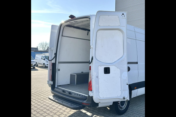 Mercedes-Benz Sprinter 317 CDI L2H2 RWD Automaat,Navi,camera