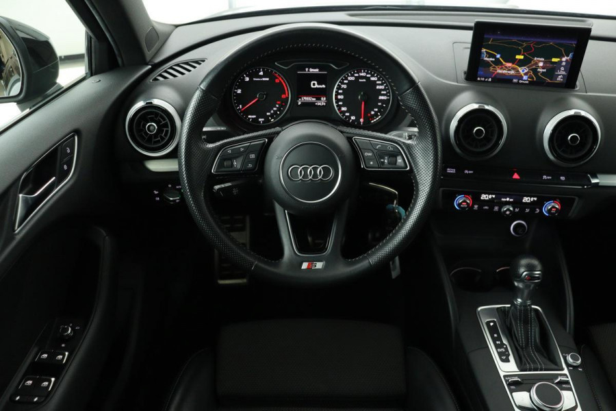 Audi A3 1.6 TDI Sport S Line Edition | Trekhaak | Full LED | Sportstoelen | Half leder | Navigatie | PDC | Climate control | Cruise control