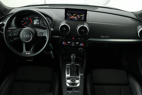 Audi A3 1.6 TDI Sport S Line Edition | Trekhaak | Full LED | Sportstoelen | Half leder | Navigatie | PDC | Climate control | Cruise control