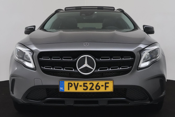 Mercedes-Benz GLA 250 Premium Plus (PANORAMADAK, TREKHAAK, CLIMA, CAMERA, LED, LEDER, STOELVERWARMING, GOED ONDERHOUDEN)
