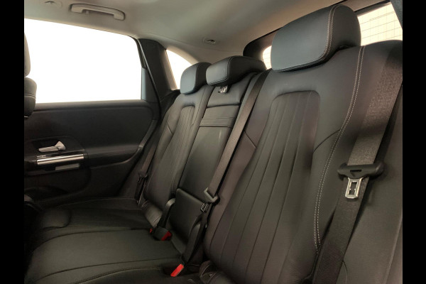 Mercedes-Benz B-Klasse 250 e Business Solution | PANO | MEMORY SEATS | TREKHAAK