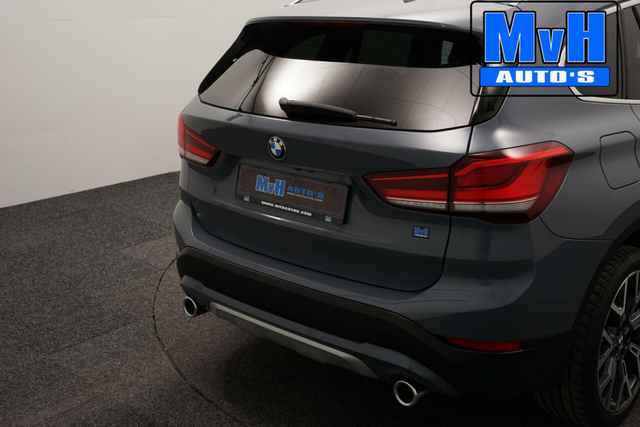 BMW X1 sDrive20i VDL Nedcar Edition|LEDER|H/K AUDIO|CAMERA|NAP