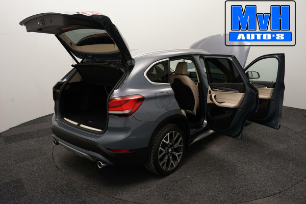 BMW X1 sDrive20i VDL Nedcar Edition|LEDER|H/K AUDIO|CAMERA|NAP