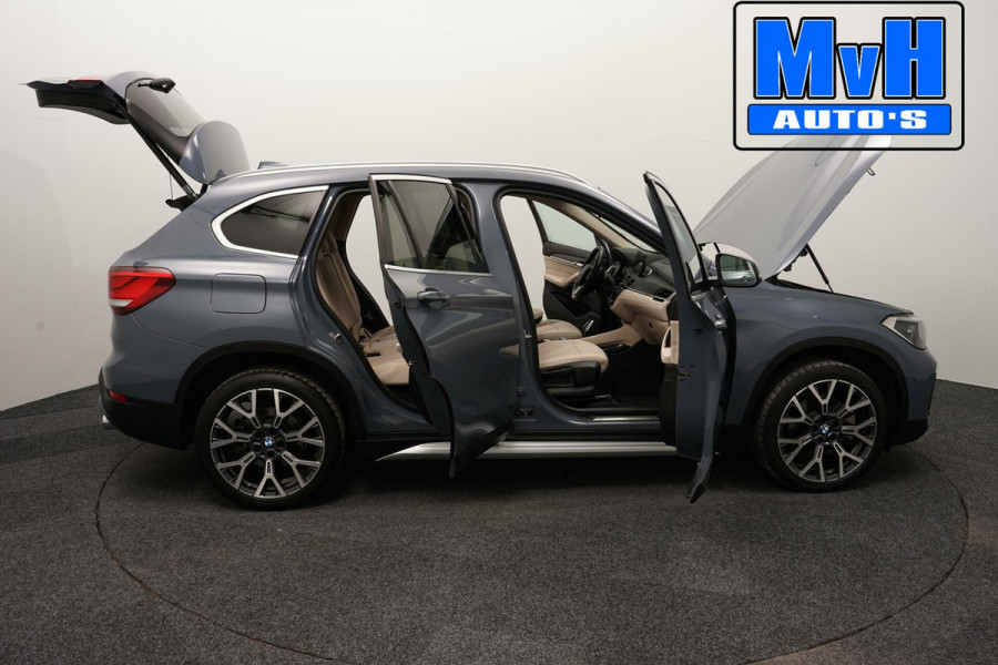 BMW X1 sDrive20i VDL Nedcar Edition|LEDER|H/K AUDIO|CAMERA|NAP