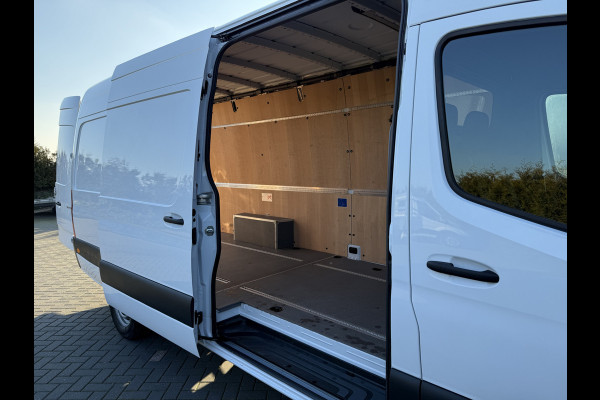 Mercedes-Benz Sprinter 317 CDI 170 PK / L3H2 / MBUX / **NETTE BUS** / AIRCO / CRUISE / CAMERA / PDC / 3-ZITS / CARPLAY