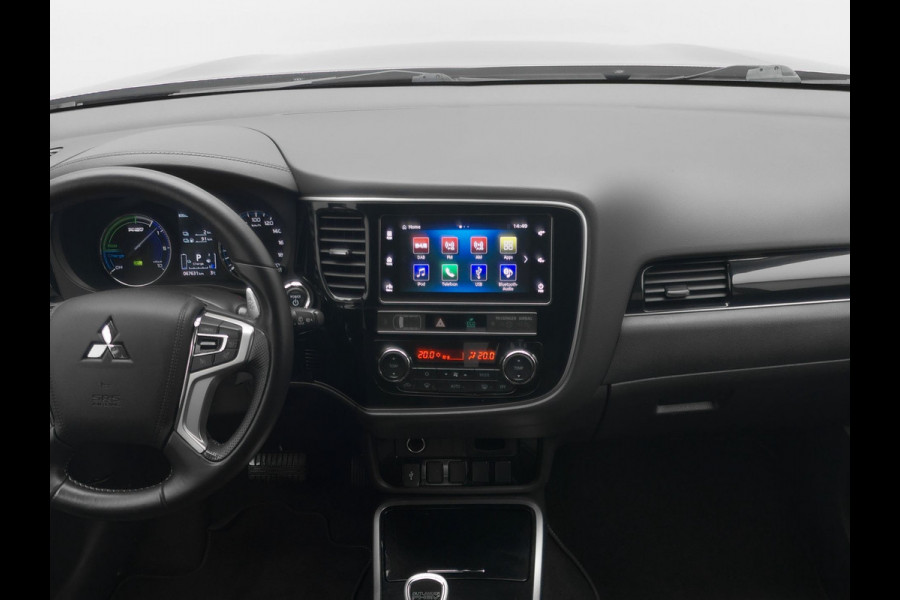 Mitsubishi Outlander 2.4 Intense Plug in Hybrid 225pk PHEV | Alcantara Sportstoelen | Apple Carplay | Camera | Cruise Control | Climate Control | Stoelverwarming | DAB |