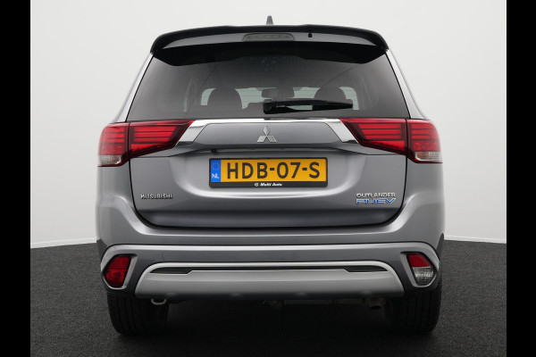 Mitsubishi Outlander 2.4 Intense Plug in Hybrid 225pk PHEV | Alcantara Sportstoelen | Apple Carplay | Camera | Cruise Control | Climate Control | Stoelverwarming | DAB |