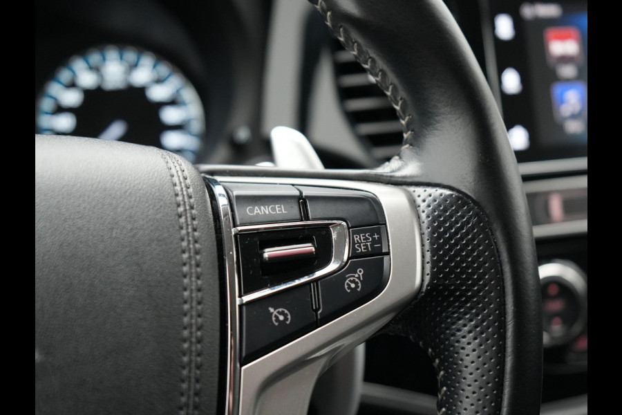 Mitsubishi Outlander 2.4 Intense Plug in Hybrid 225pk PHEV | Alcantara Sportstoelen | Apple Carplay | Camera | Cruise Control | Climate Control | Stoelverwarming | DAB |