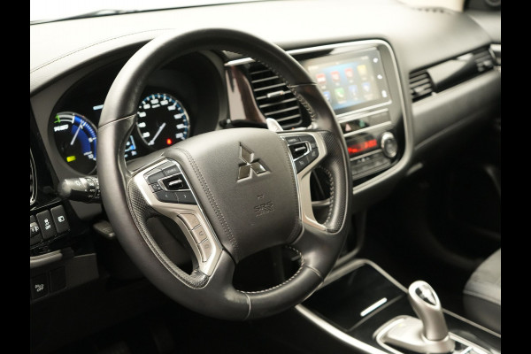 Mitsubishi Outlander 2.4 Intense Plug in Hybrid 225pk PHEV | Alcantara Sportstoelen | Apple Carplay | Camera | Cruise Control | Climate Control | Stoelverwarming | DAB |