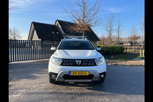 Dacia Duster 1.6 SCe Prestige | Unieke bedrijfswagen | 4X4 | Camera | Trekhaak | Stoelverwarming |