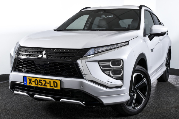 Mitsubishi Eclipse Cross 2.4 PHEV Instyle - Automaat | Winterpakket | Adapt. Cruise | PDC | 360 Camera | NAV + App. Connect | ECC | LM 18" |