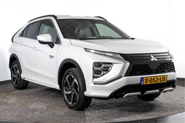 Mitsubishi Eclipse Cross 2.4 PHEV Instyle - Automaat | Winterpakket | Adapt. Cruise | PDC | 360 Camera | NAV + App. Connect | ECC | LM 18" |