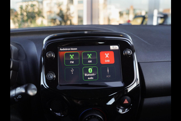 Citroën C1 1.0 VTi Feel / Carplay / Camera / DAB / Bluetooth / Airco