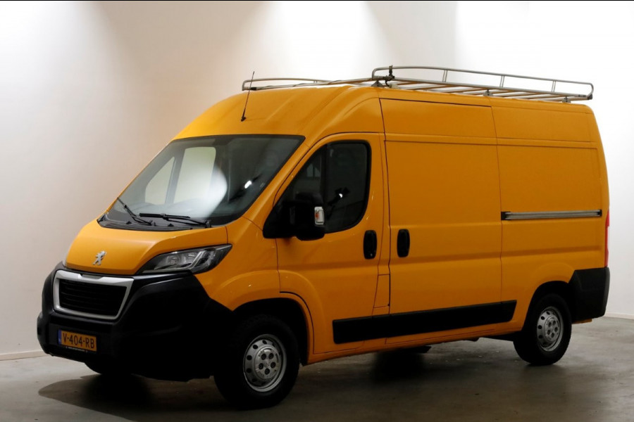 Peugeot Boxer 335 2.0 BlueHDI 130pk E6 L2H2 Premium Airco/Navi/2x Schuifdeur 06-2018