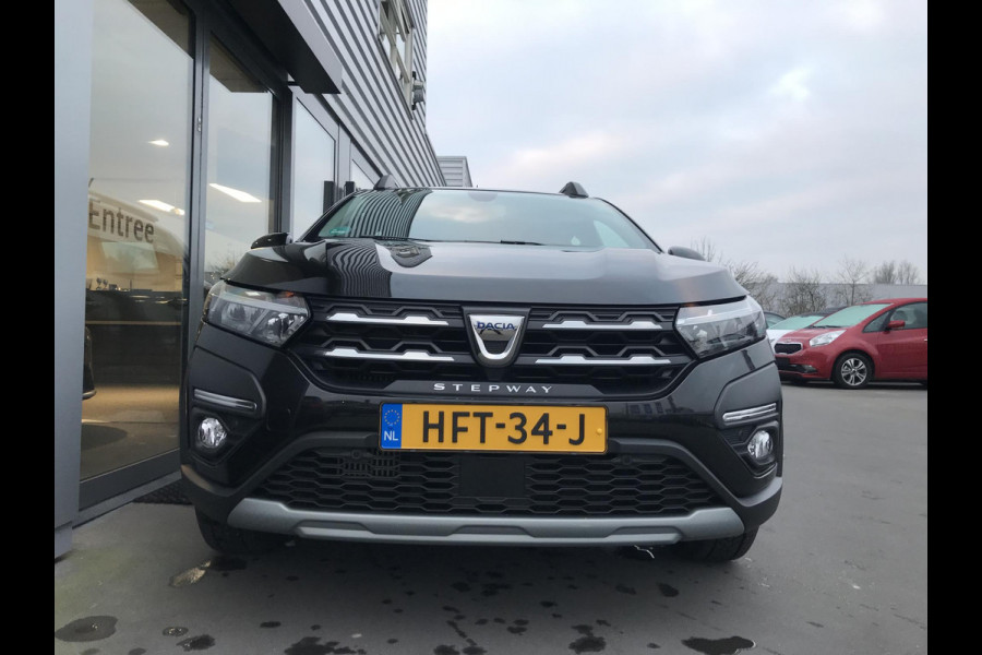 Dacia SANDERO Stepway 1.0 TCe 90 Expression Navi + Winterwielenset