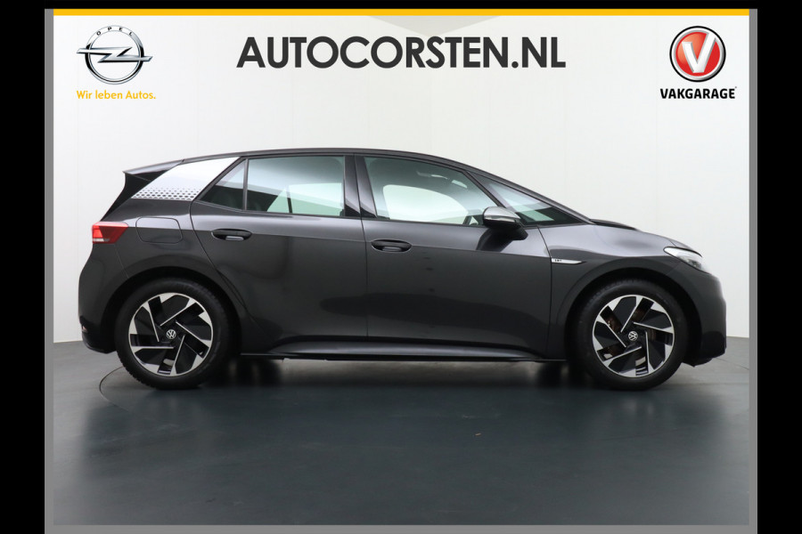 Volkswagen ID.3 First 58kWh Trekhaak Adaptive CruiseC Navi Ecc Keyless Apple Carplay Android 18" Stoel-Stuurverwarming Verkeersbord detectie Dab Led Bluetooth LmvRegen-Lichtsensor Wifi Rijstrooksensor met correctie Accu garantie 160.000 / 27-10-2028