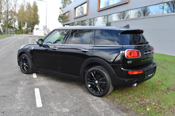 MINI Clubman 1.5 Cooper Pepper Automaat Navigatie Keyless-go Leer interieur