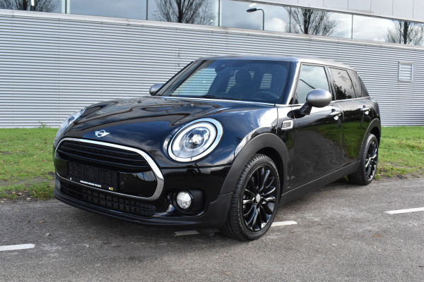 MINI Clubman 1.5 Cooper Pepper Automaat Navigatie Keyless-go Leer interieur