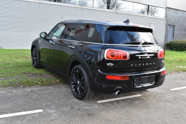 MINI Clubman 1.5 Cooper Pepper Automaat Navigatie Keyless-go Leer interieur