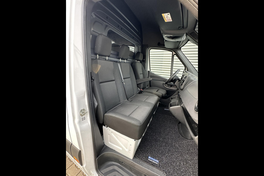 Mercedes-Benz Sprinter 317 CDI L2H2 RWD Automaat,Navi,Camera