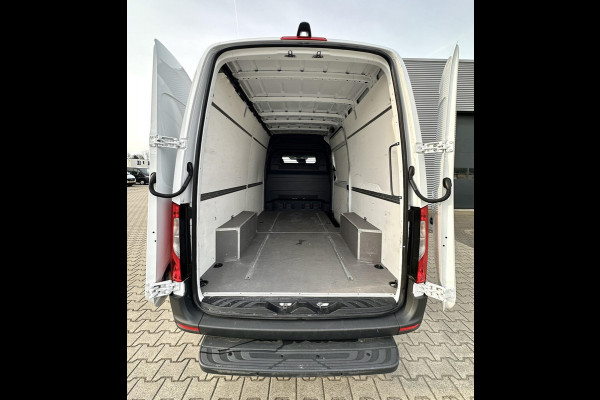 Mercedes-Benz Sprinter 317 CDI L2H2 RWD Automaat,Navi,Camera