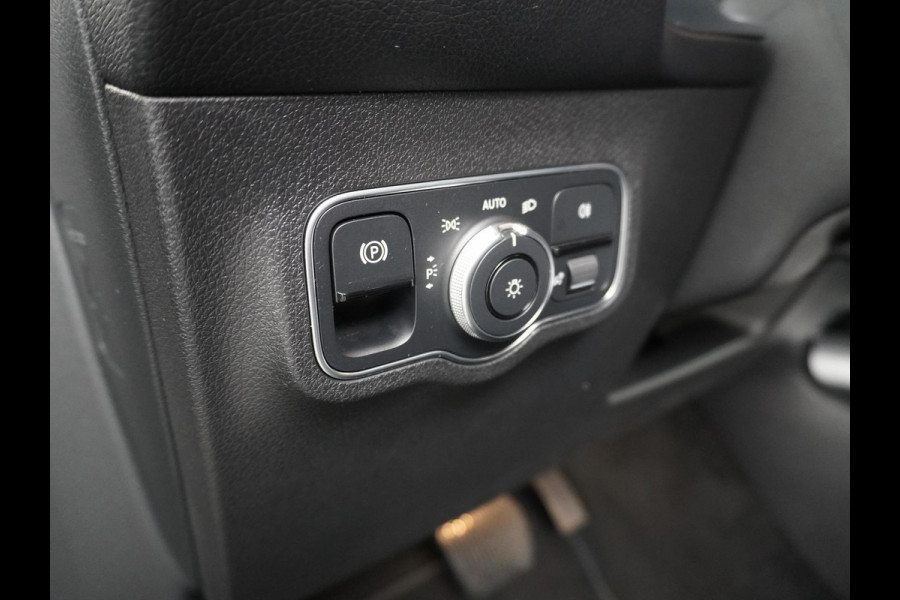 Mercedes-Benz EQB 250 Luxury Line 67 kWh CAMERA | AMBILIGHT | RIJKLAARPRIJS INCL. 12MND BOVAG