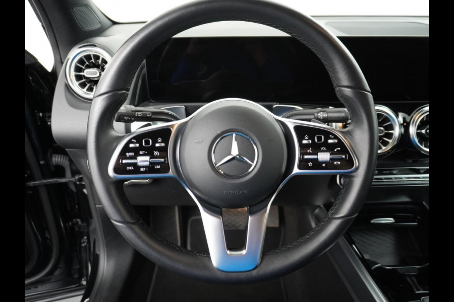 Mercedes-Benz EQB 250 Luxury Line 67 kWh CAMERA | AMBILIGHT | RIJKLAARPRIJS INCL. 12MND BOVAG