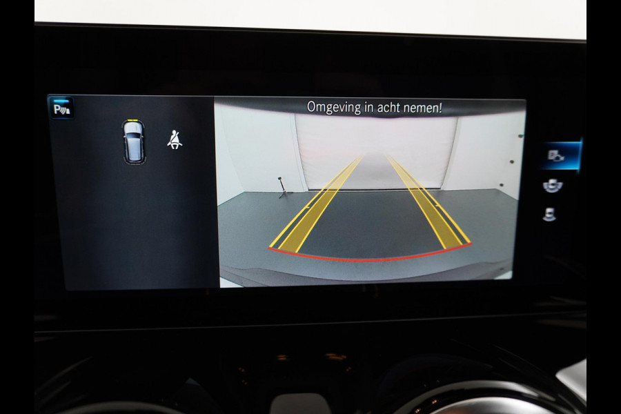 Mercedes-Benz EQB 250 Luxury Line 67 kWh CAMERA | AMBILIGHT | RIJKLAARPRIJS INCL. 12MND BOVAG