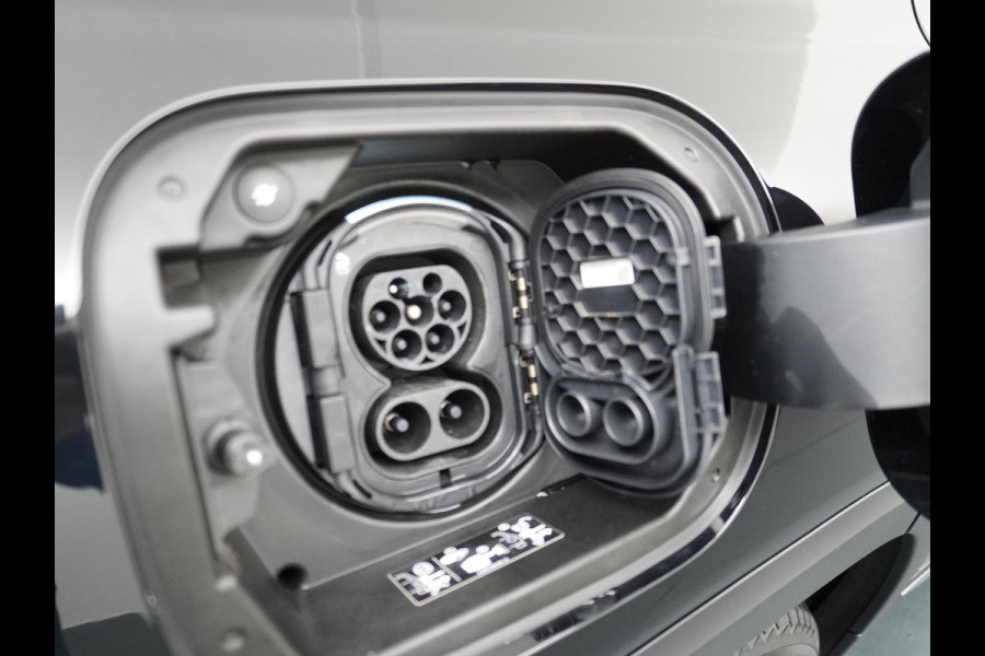 Mercedes-Benz EQB 250 Luxury Line 67 kWh CAMERA | AMBILIGHT | RIJKLAARPRIJS INCL. 12MND BOVAG