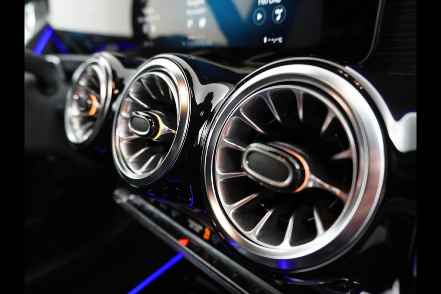 Mercedes-Benz EQB 250 Luxury Line 67 kWh CAMERA | AMBILIGHT | RIJKLAARPRIJS INCL. 12MND BOVAG